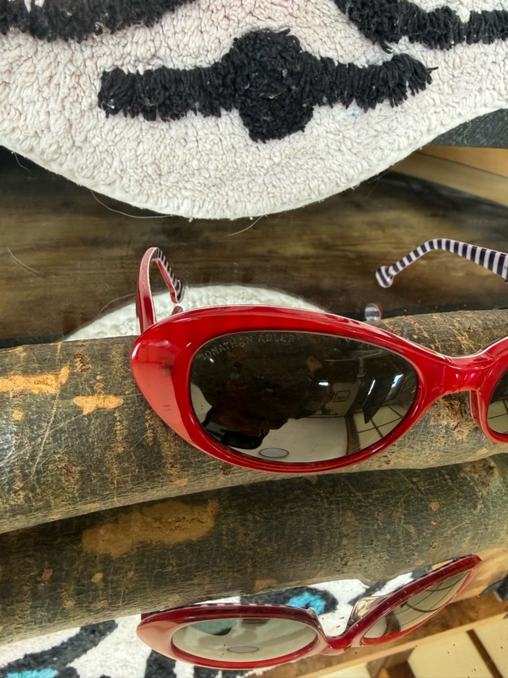 Jonathan Adler Red Cat-Eye Sunglasses with Striped Temples - Picture 3 of 6